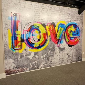Paint Splatter - IG selfie room - Arts & Entertainment Near Me - Glen Burnie, Maryland