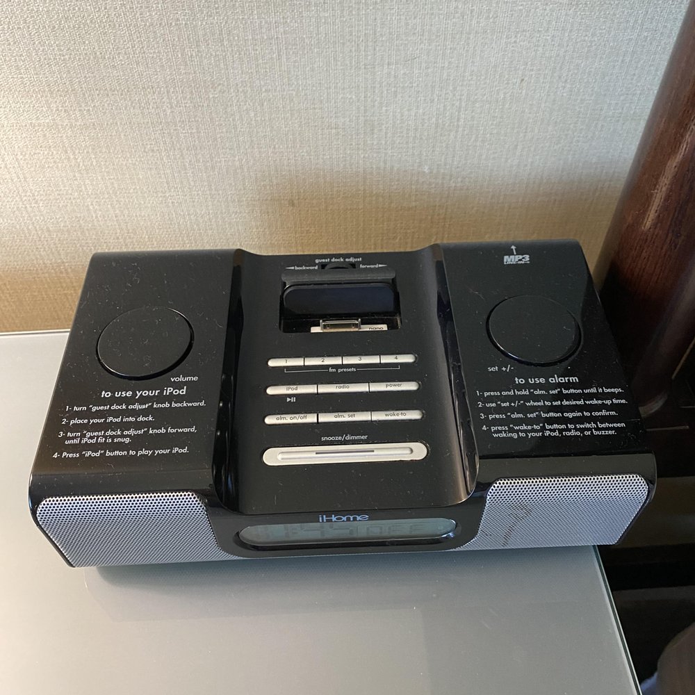 Cupertino Hotel - Apple stopped using these chargers over a DECADE ago. - Hotels Near Me - Cupertino, California