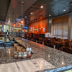 Joes New York Pizzeria - View from the front register.