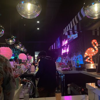 THROW Social - Bar - Cocktail Bars Near Me - Washington, DC, District of Columbia