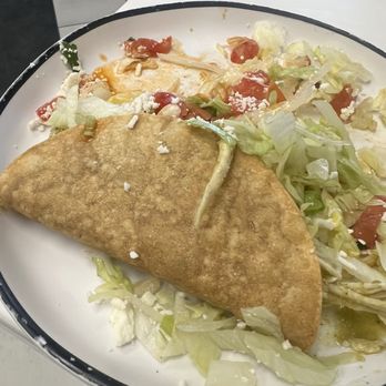 Lola's Kitchen - Chicken Taco Hardshell (shredded Beef Taco Hardshell was already eaten)  :( - Mexican Near Me - Barstow, California
