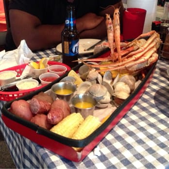 Dirty Dick's Crab House - Nags Head - Trinity sno crab platter - Seafood Near Me - Nags Head, North Carolina
