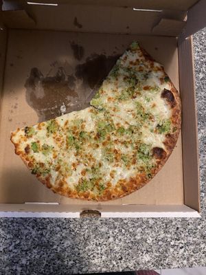 Pini's Pizzeria by null