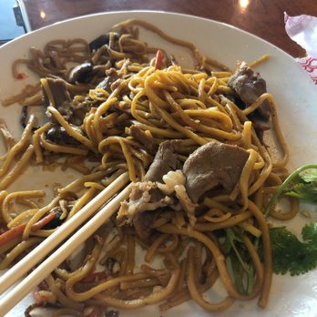 Triple-T - Beef garlic noodles, shrimp was good so that was gone, lol. - Noodles Near Me - Gardena, California