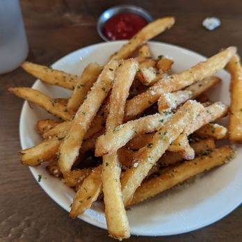 Bonchon Seven Hills - Garlic fries - Chicken Wings Near Me - Seven Hills, Ohio