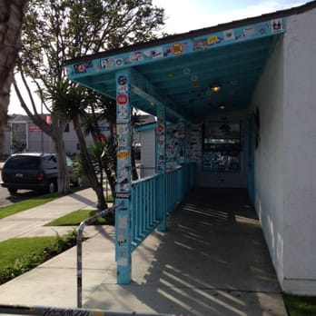 Wahoo's Fish Tacos - Entranda - Mexican Near Me - Costa Mesa, California