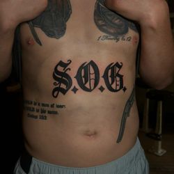The Queens Ink Tattoo Shop - After - This is the "After", when Queens Tattoo fixed my stomach piece.