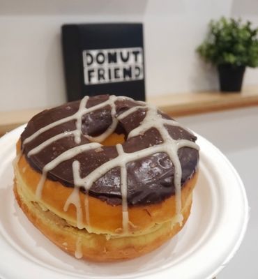 DONUT FRIEND DTLA by null
