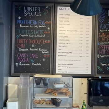 Market Cafe - Cafes Near Me - Kananaskis, Alberta Market Cafe - Cafes Near Me - Kananaskis, Alberta