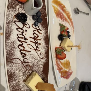 Corso - Dessert - vanilla cheesecake - Italian Near Me - Niagara Falls, Ontario