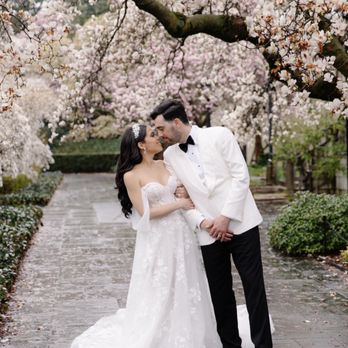 Alts - Brooklyn Heights - Dacia did an amazing job with the alterations to my wedding dress. I was very happy with her work. - Sewing & Alterations Near Me - Brooklyn, New York Alts - Brooklyn Heights - Dacia did an amazing job with the alterations to my wedding dress. I was very happy with her work. - Sewing & Alterations Near Me - Brooklyn, New York