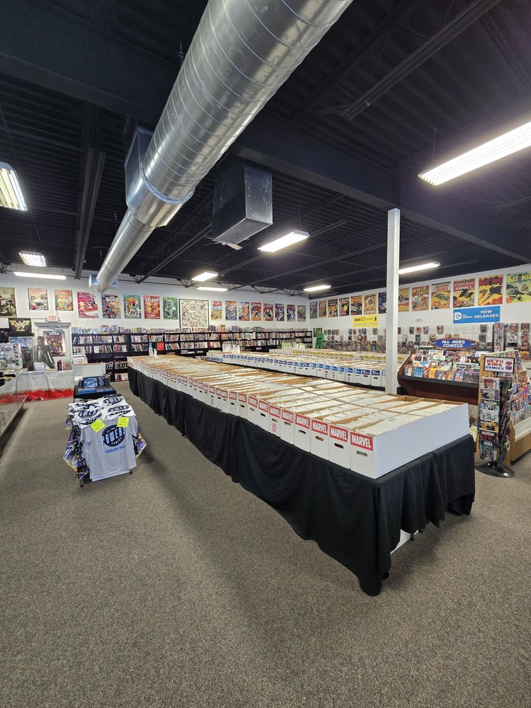 Powers Comics & Collectibles Logo