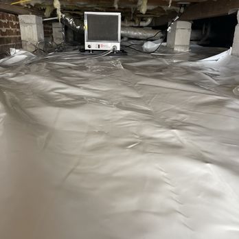 Hampton Fence and Structure - Dehumidifier in crawl space - Fences & Gates Near Me Hampton Fence and Structure - Dehumidifier in crawl space - Fences & Gates Near Me