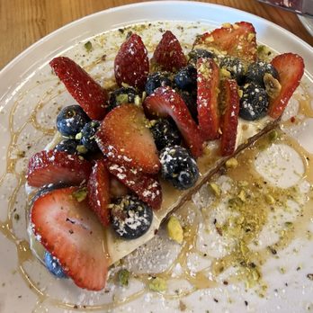 Brunch & Bloom Artisan Cafe - Breakfast & Brunch Near Me - Brentwood, California Brunch & Bloom Artisan Cafe - Breakfast & Brunch Near Me - Brentwood, California