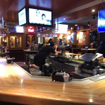 Applebee's Grill + Bar - American Near Me - Gilroy, California