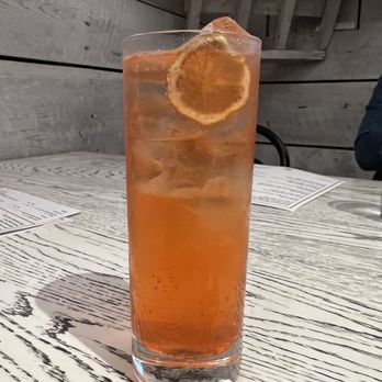 Barn8 on Hermitage Farm - Summer Fizz - New American Near Me - Goshen, Kentucky Barn8 on Hermitage Farm - Summer Fizz - New American Near Me - Goshen, Kentucky