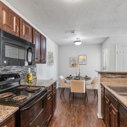 Townlake of Coppell - chef-inspired kitchens