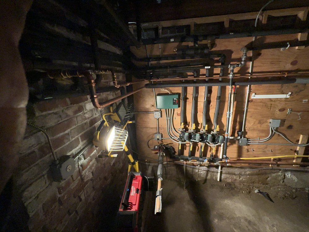 Slide of Fellowship Plumbing & Mechanical