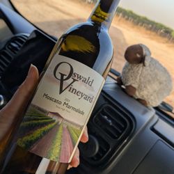 Oswald Vineyard - The wine we bought was the Moscato Marmalade