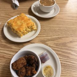 Two Sisters Creole Kitchen - Cup of Gumbo, macaroni and cheese, fried oysters