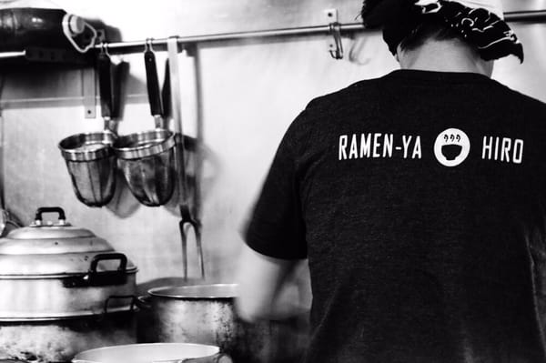 Ramen-ya Hiro - Restaurant Japonés by null
