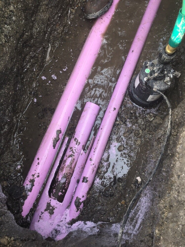 Slide of Rooters & Plumbing On Time