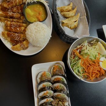 Seoul 1979 - Chicken Katsu Curry, Bulgogi Gimbap, Gyoza, Japchae - Japanese Near Me - Rancho Cordova, California