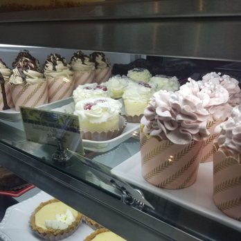 Savour Cafe and Bakery - Desserts Near Me - Centerbrook, Connecticut Savour Cafe and Bakery - Desserts Near Me - Centerbrook, Connecticut