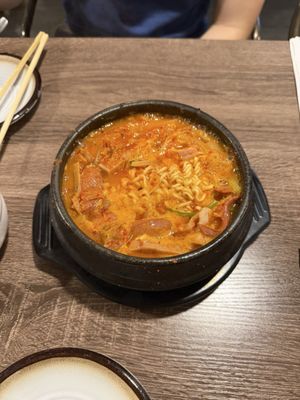 Lim’s Kitchen by null