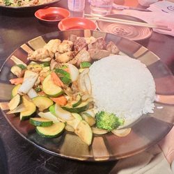 Hibachi beef and chicken with mix vegetables