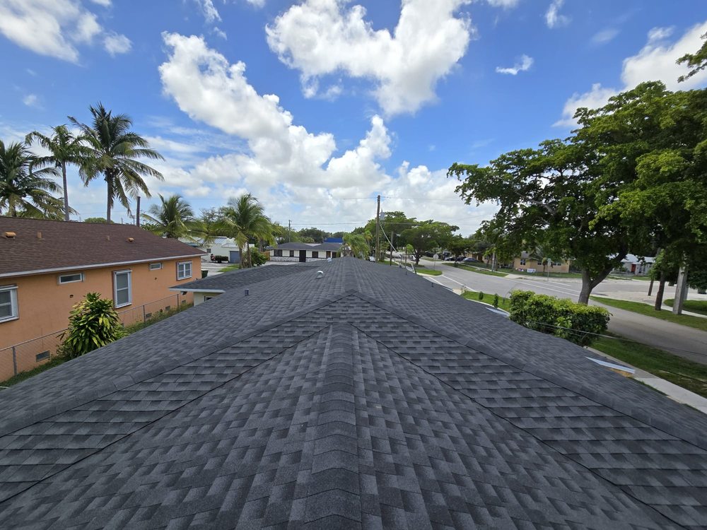 Slide of Advanced Roofing & Construction