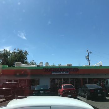 Tacos Huicho - Restaurants front view - Mexican Near Me - Phoenix, Arizona