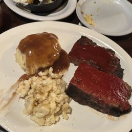 smokehouse meatloaf with Mac and cheese and mashed potatoes