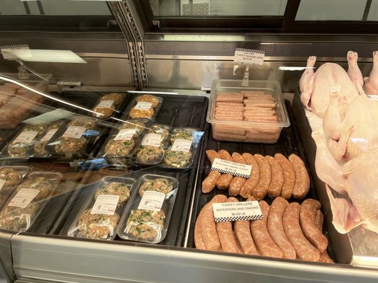 Bolton's Farm Market by null