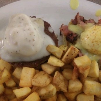 Bene's - Country on the left of me, Standard on the right, here I am, stuck in the middle with you. - Breakfast & Brunch Near Me - Cheney, Washington Bene's - Country on the left of me, Standard on the right, here I am, stuck in the middle with you. - Breakfast & Brunch Near Me - Cheney, Washington