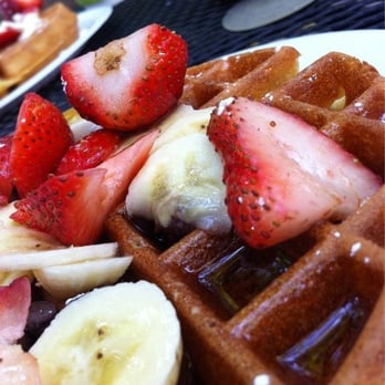 Coffee Emporium - My Sunday Fav. Strawberries, Banana and of course Chocolate Chips. Chea! - Coffee & Tea Near Me - Cincinnati, Ohio