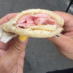 Tigelleria Tigellino - The Nettuno.. Delicious, plain and simple snack