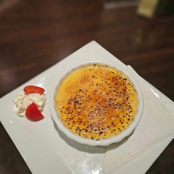 Bentley's on Bedford - Homemade crème brûlée - American Near Me - Lynchburg, Virginia