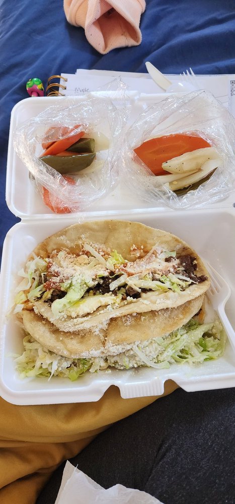 La Ventanita — Mexican restaurant in Lennox