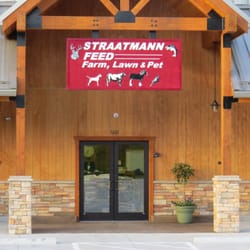 Straatmann Feed & Transfer - Add a caption
