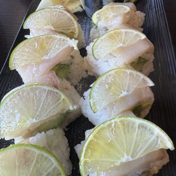 Ramen Melrose - 27. Yellowtail Truffle Roll* - Ramen Near Me - Los Angeles, California Ramen Melrose - 27. Yellowtail Truffle Roll* - Ramen Near Me - Los Angeles, California