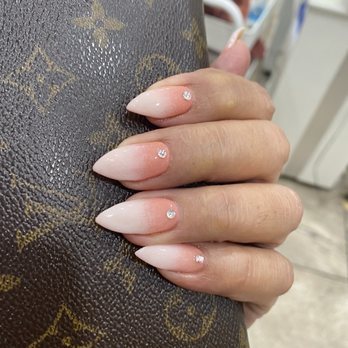 True Touch Nails & Spa - Nail Salons Near Me - Norco, California
