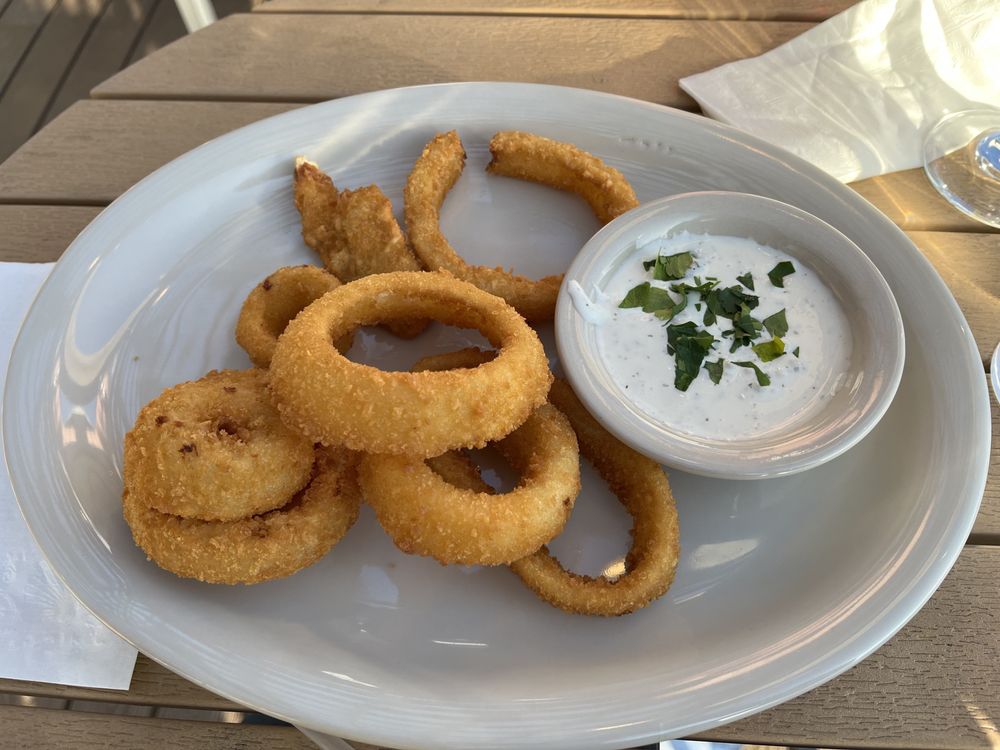 THOUSAND HILLS STATE PARK LAKESIDE GRILLE, CABINS & MARINA Updated