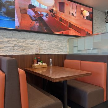 Golden Delight #1 - Inside seats - Vietnamese Near Me - Rosemead, California