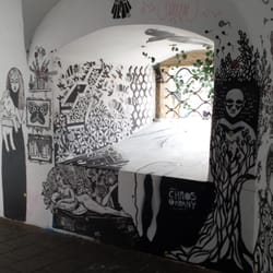 Lomená Galerie