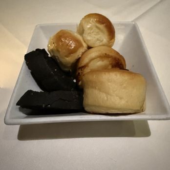 Alexander's Steakhouse - Pasadena - BREAD - Steakhouses Near Me - Pasadena, California Alexander's Steakhouse - Pasadena - BREAD - Steakhouses Near Me - Pasadena, California