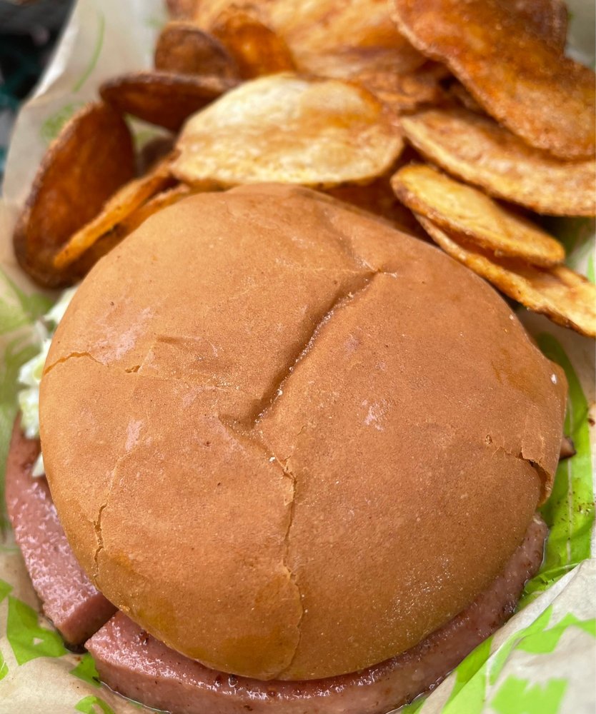 Bar B Zoo Smokehouse