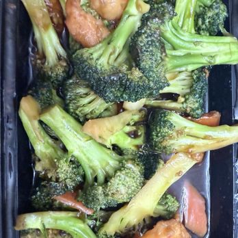 New China Restaurant - Shrimp with Broccoli - Chinese Near Me - Annandale, Virginia