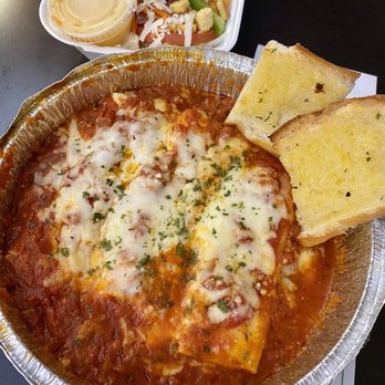 Casablanca Italian Restaurant - Baked manicotti salad and garlic bread - Desserts Near Me - Beaver, West Virginia Casablanca Italian Restaurant - Baked manicotti salad and garlic bread - Desserts Near Me - Beaver, West Virginia