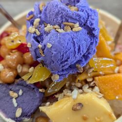 D'Pinoy Joint - Dessert!